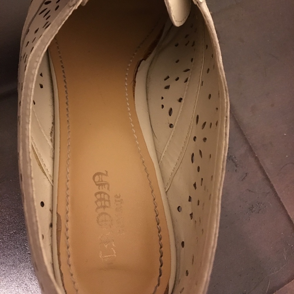 • Cute Flats • - Picture 4 of 8